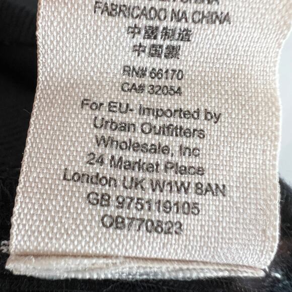 Free People Black Long Sleeve Cut-Out Neckline Uptown Turtleneck Size XS - Picture 10 of 10